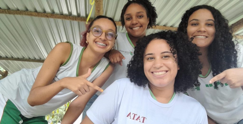 Amizade - Anne